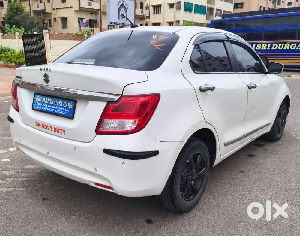 Maruti Suzuki Dzire 1.2 Vxi Amt, 2021, Petrol