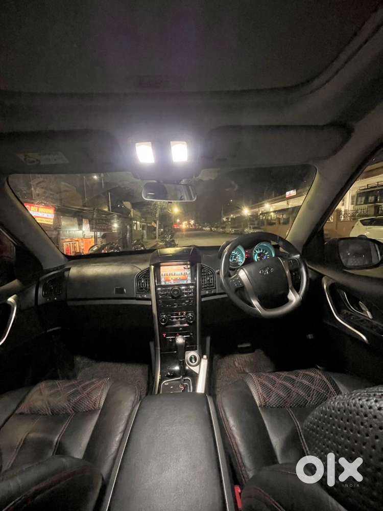 Mahindra Xuv500 Diesel 2019 Model With Sunroof New Seat Covers