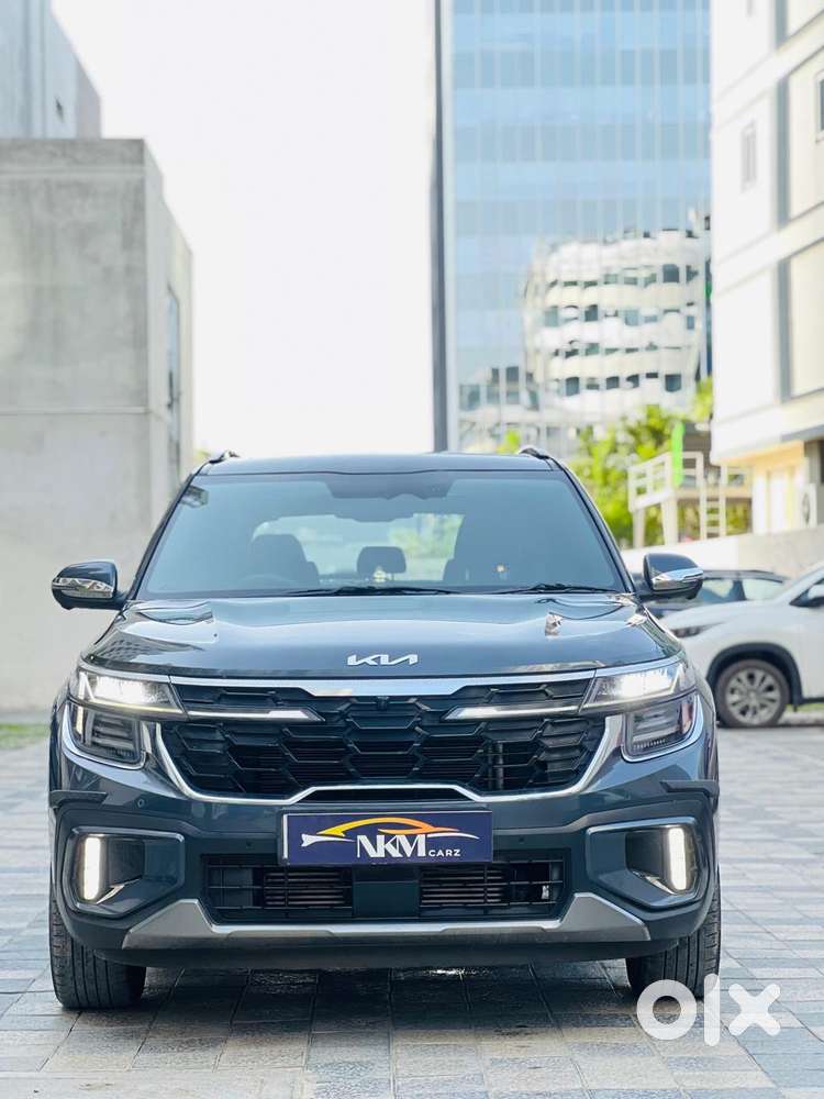 Kia Carens, 2022, Petrol