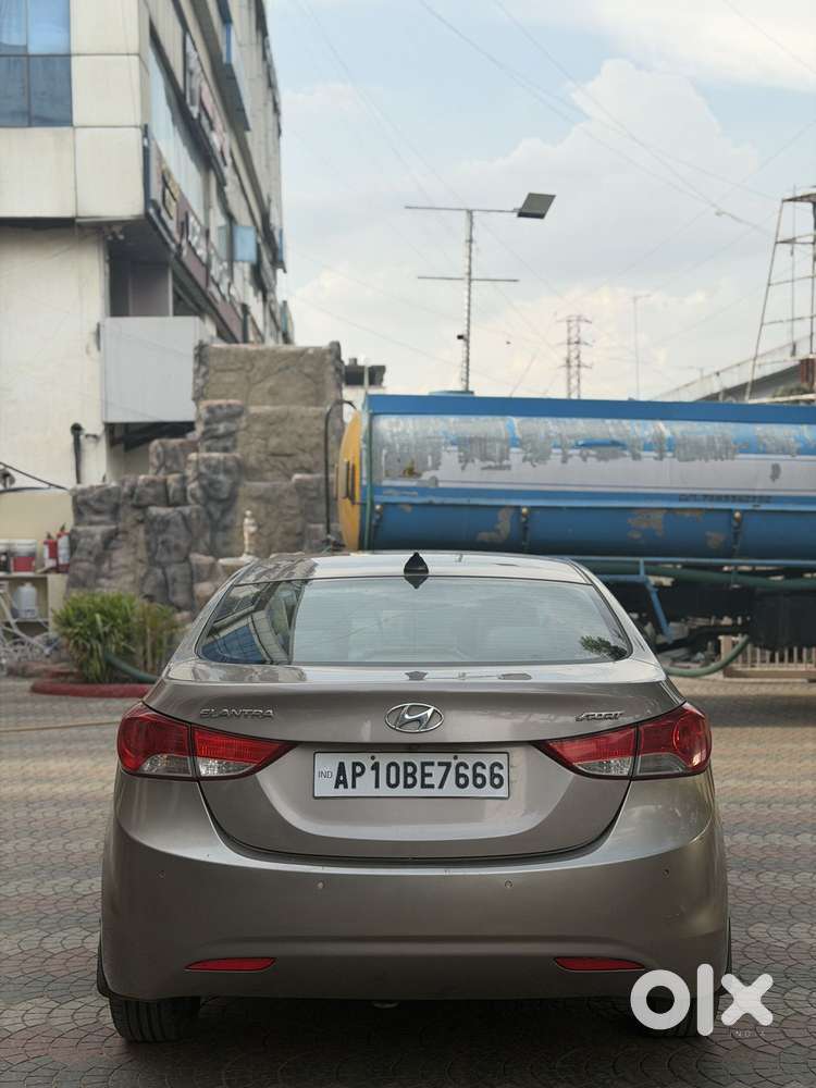 Hyundai Elantra 1.6 Sx Option, 2013, Diesel