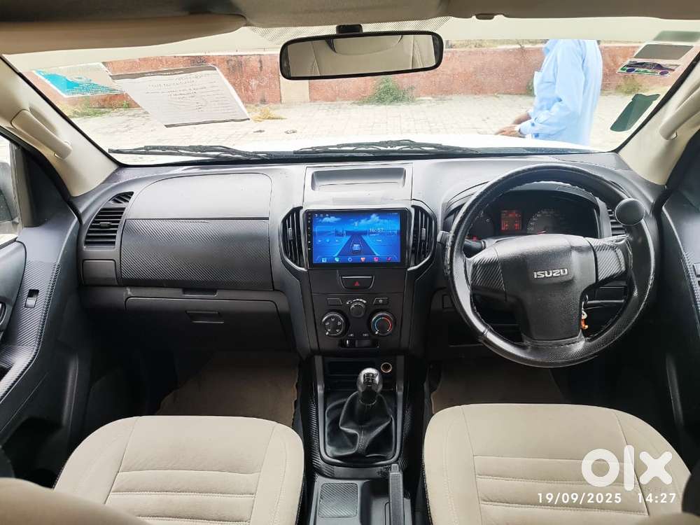 Isuzu D-max Space Cab Flat Deck Ac, 2019, Diesel