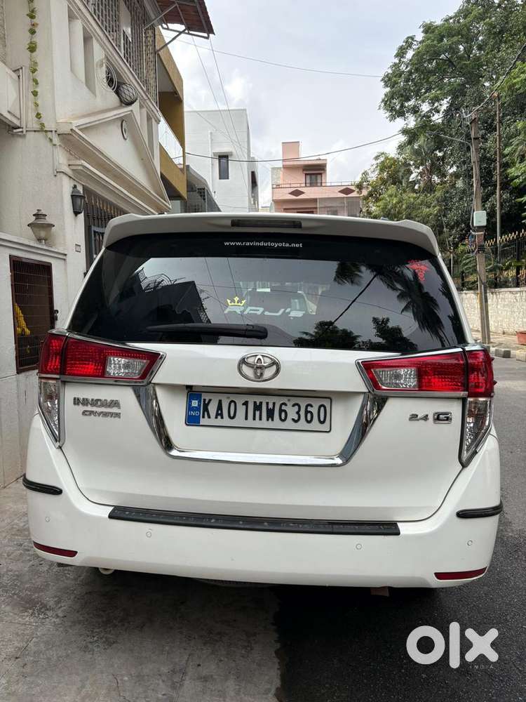 Toyota Innova Crysta 2021