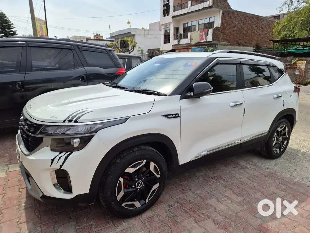 Kia Seltos 2023 Petrol Well Maintained