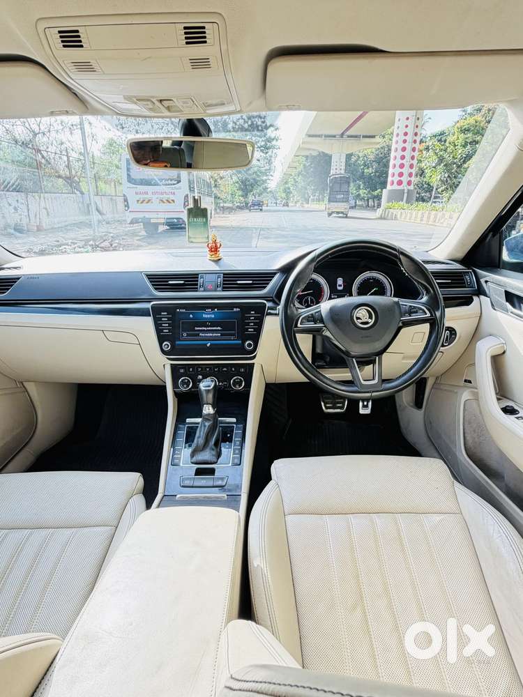 Skoda Superb L&k 1.8 Tsi At, 2020, Petrol