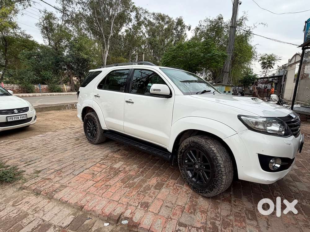 Toyota Fortuner Diesel 2016