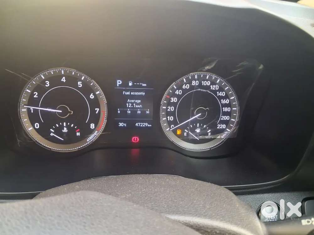 Hyundai Venue 2022 Car Model 1st Owner Fully Automatic
