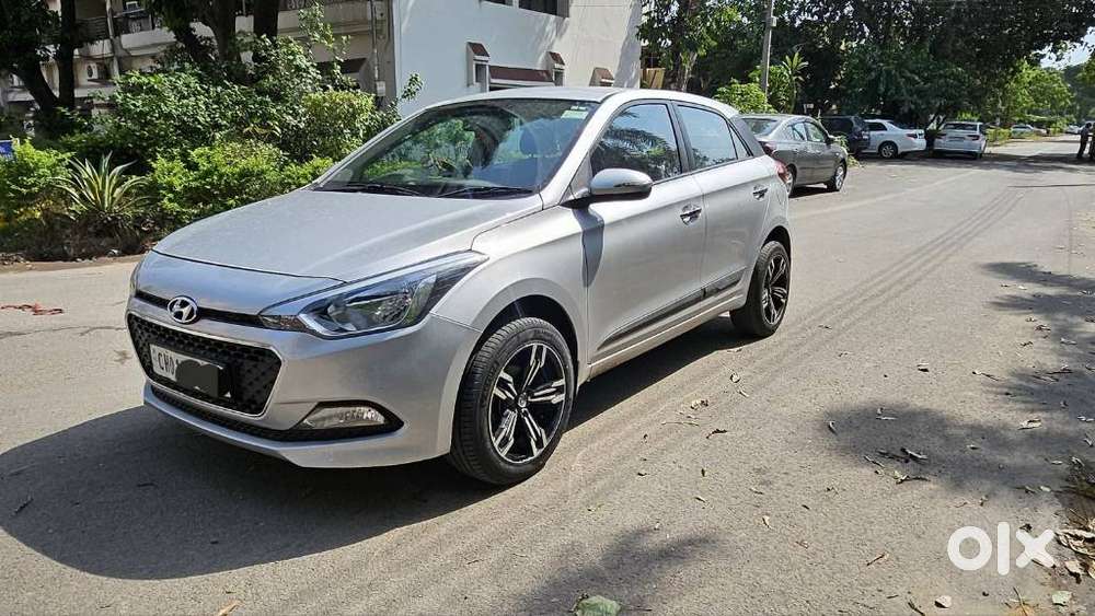 Hyundai I20 1.4 Asta (o) Crdi, 2015, Diesel