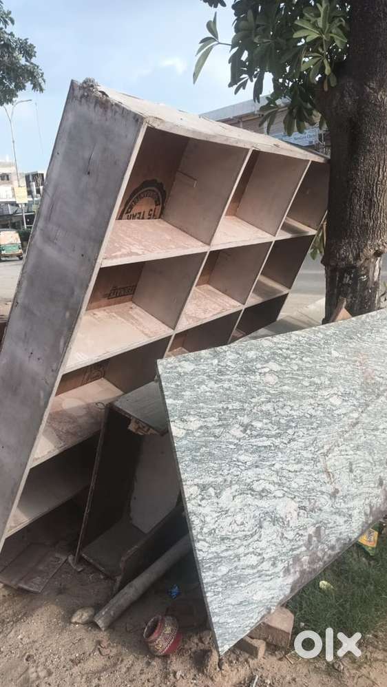 Shop rack For Sale