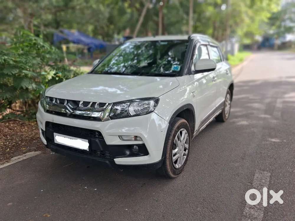 Maruti Suzuki Brezza 2019 Diesel Automatic 98000 Km Driven