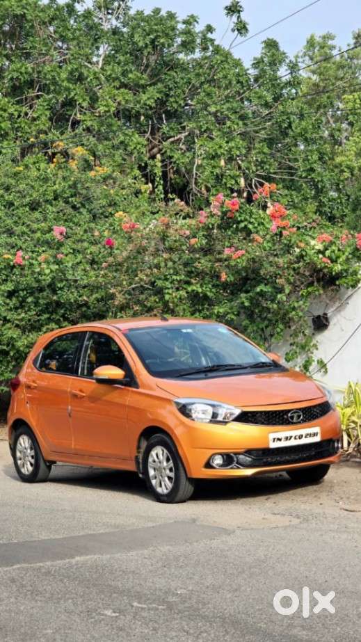 Tata Tiago, 2016, Petrol