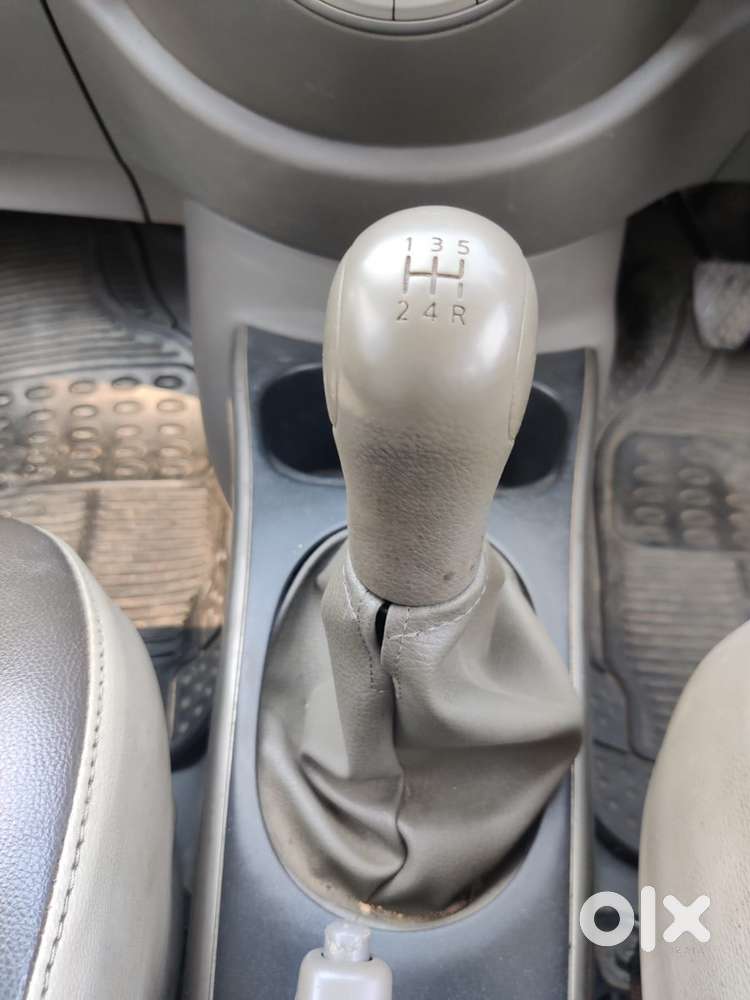 Nissan Sunny At, 2012, Diesel