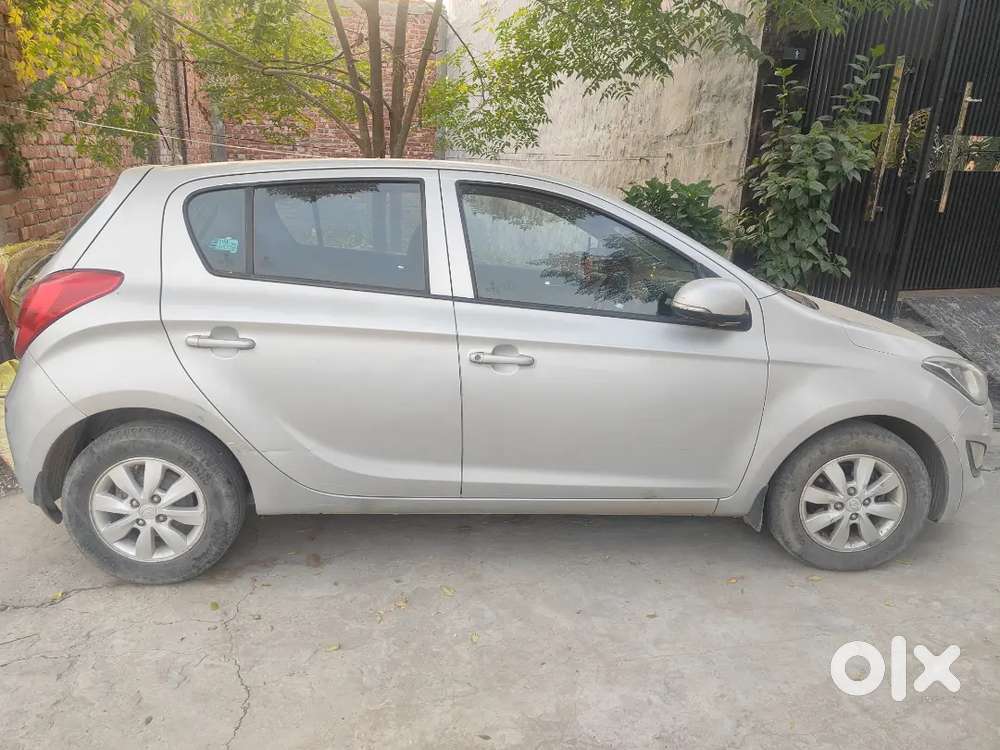 Hyundai I20 Sportz 2012