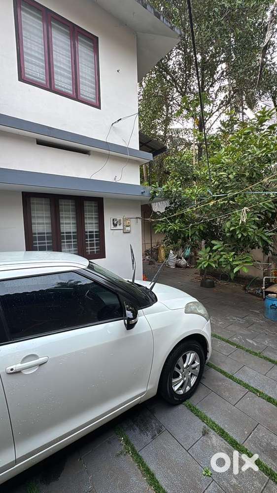 Maruti Suzuki Swift 2012 Diesel Well Maintained