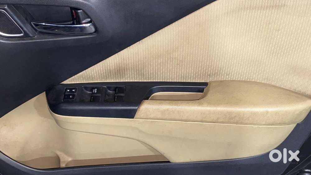 Honda City I-vtec V, 2018, Petrol