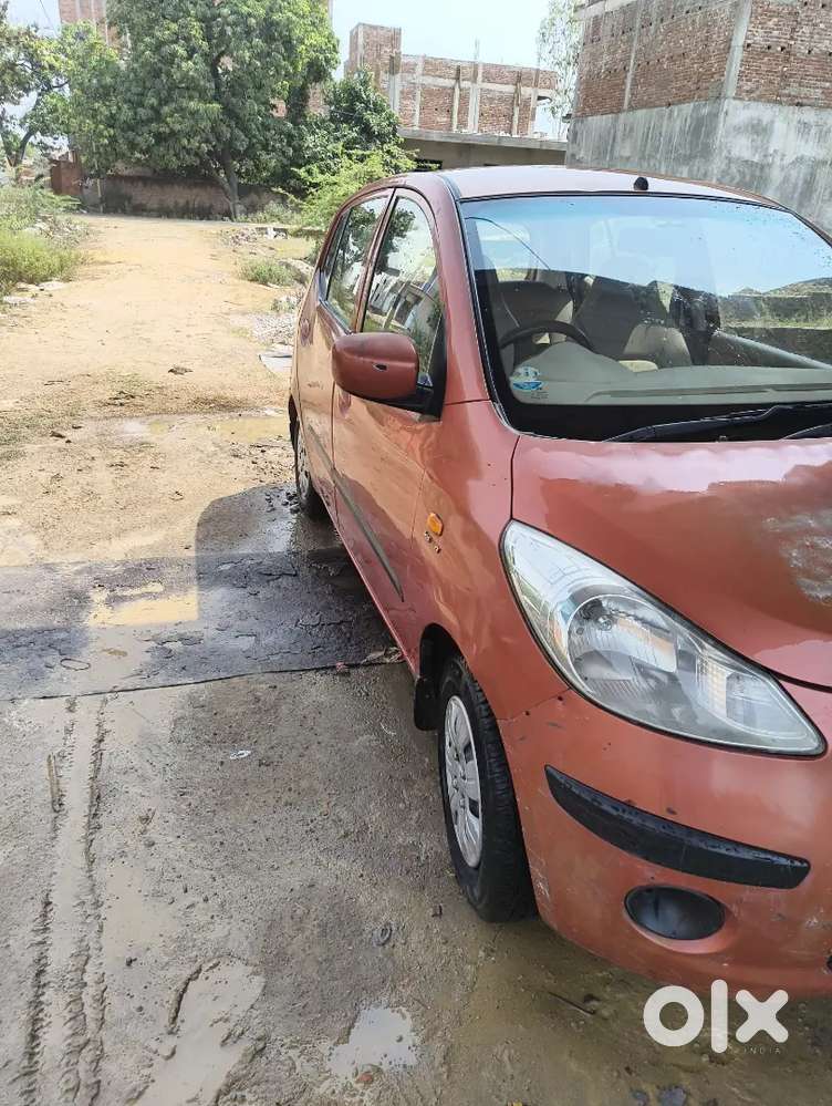 Hyundai I10 Petrol  2010 Brand New Condition Urgent Sell Valid 2030 :