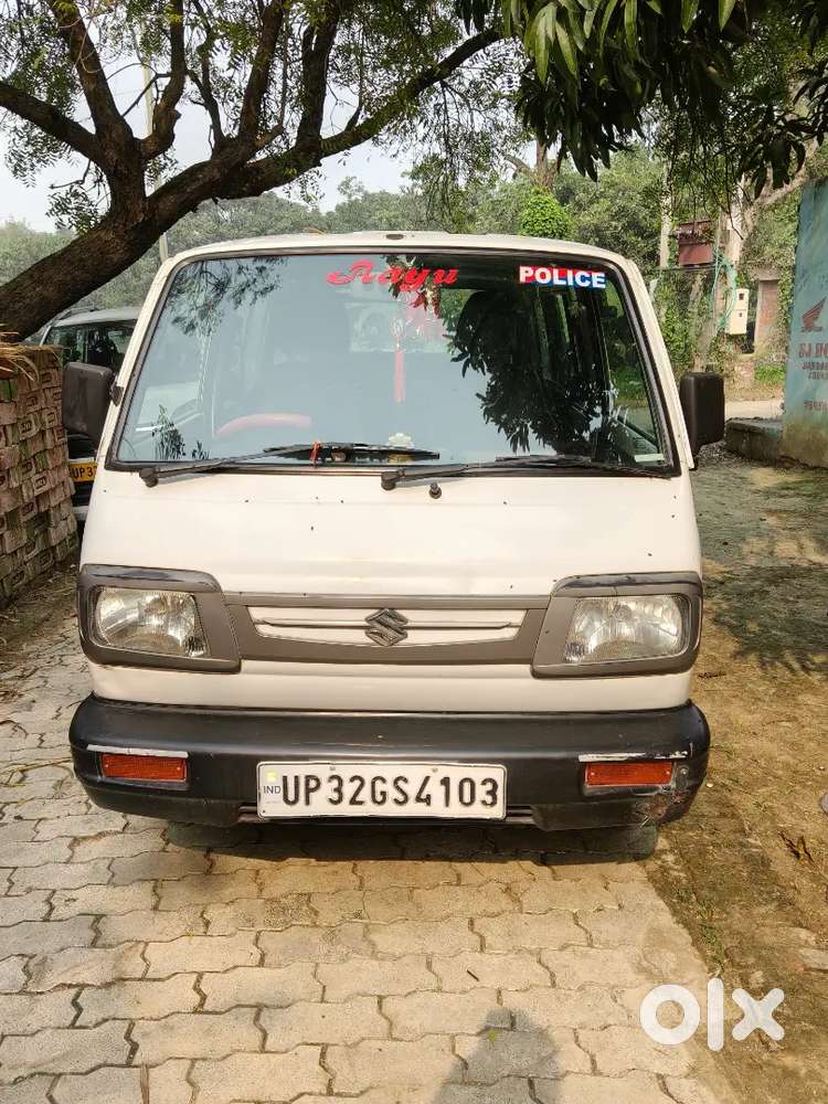 2015 Last Ki H,gadi Me Cng Lagi H Or Lpg Pass H  8 Seater H