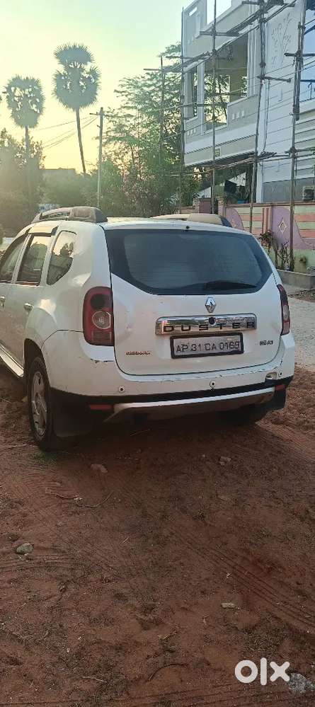 Renault Duster 2012 Diesel 120000 Km Driven