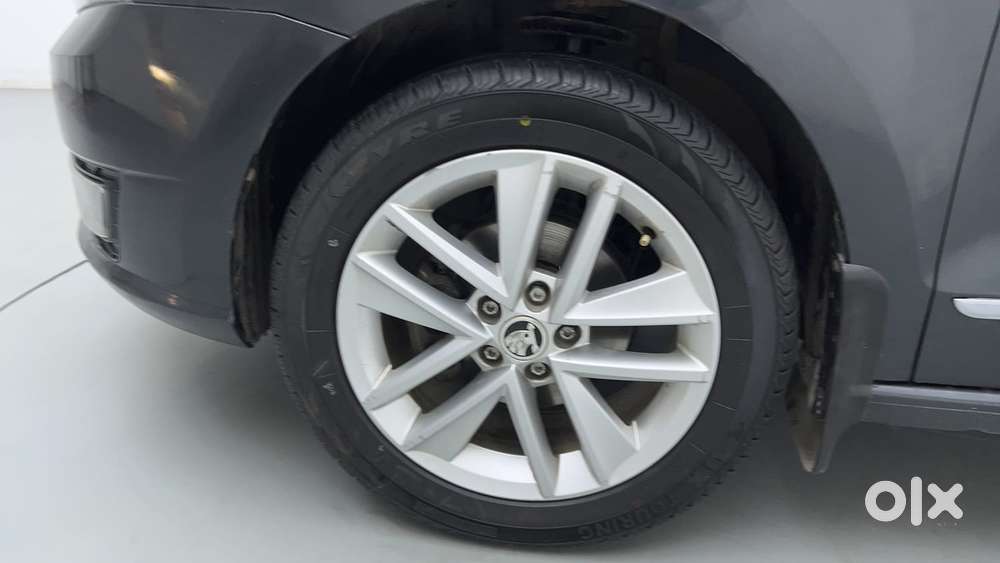 Skoda Rapid 1.5 Tdi Style/1.5 At Style, 2020, Petrol