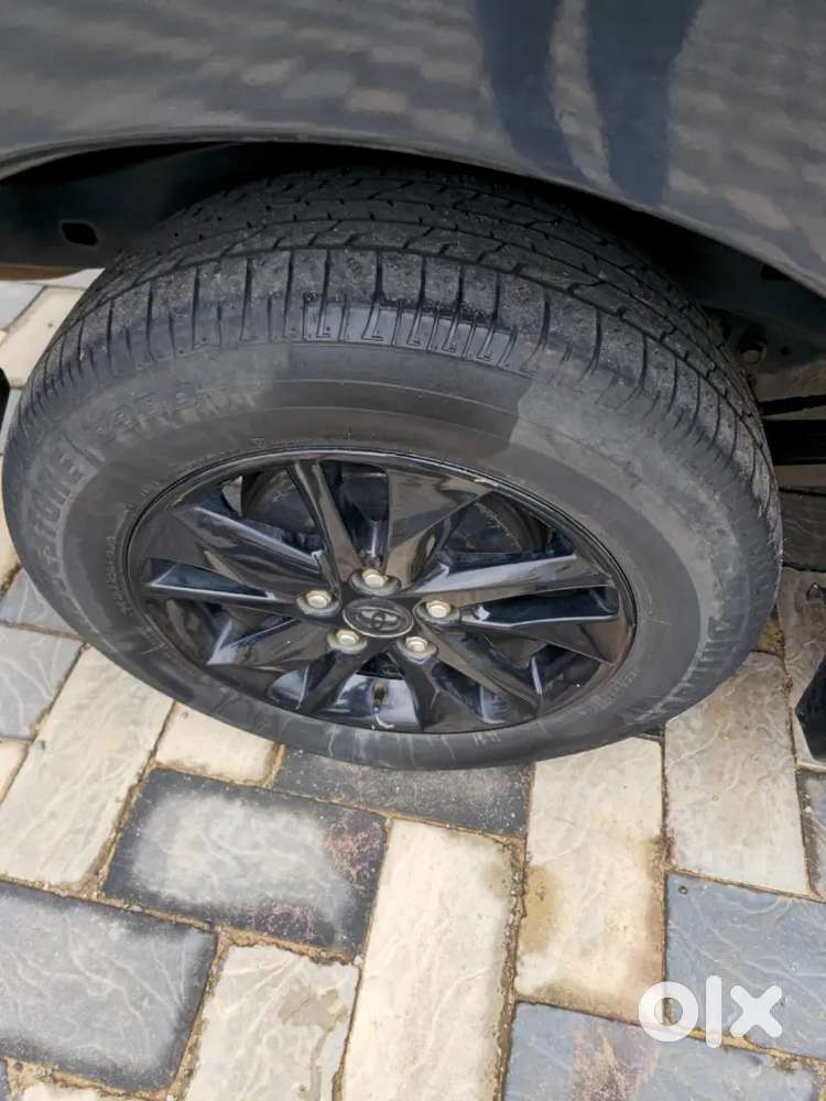 Toyota Innova Crysta 2016