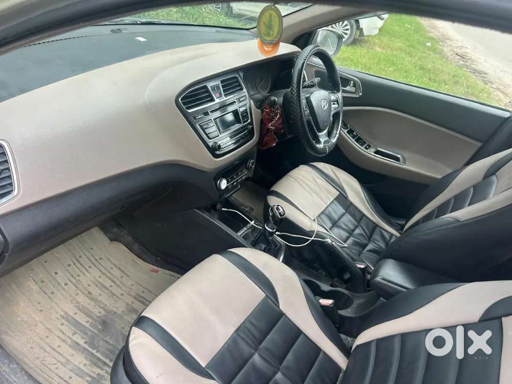 Hyundai I20 Spotz 2015