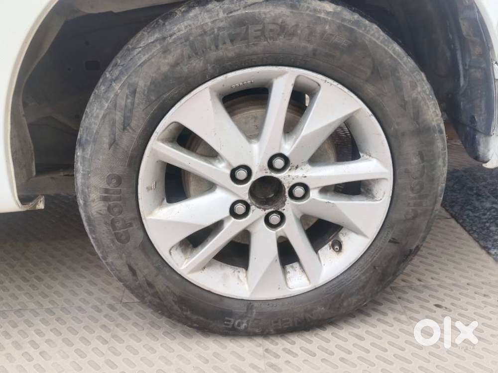 Toyota Innova Crysta 2.4 G Mt, 2019, Diesel