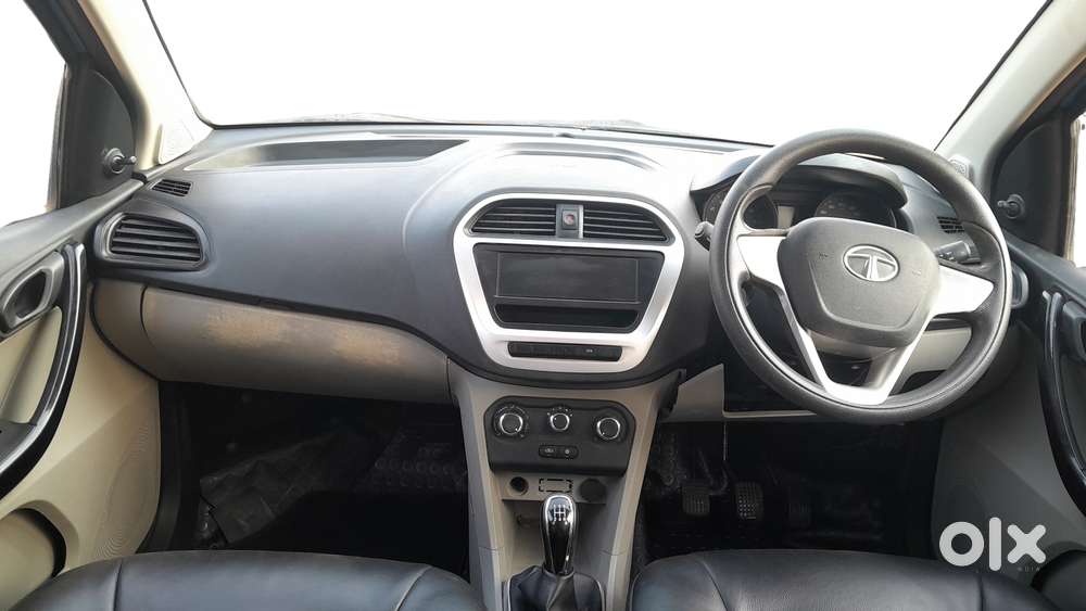 Tata Tiago 1.2 Revotron Xm, 2016, Petrol