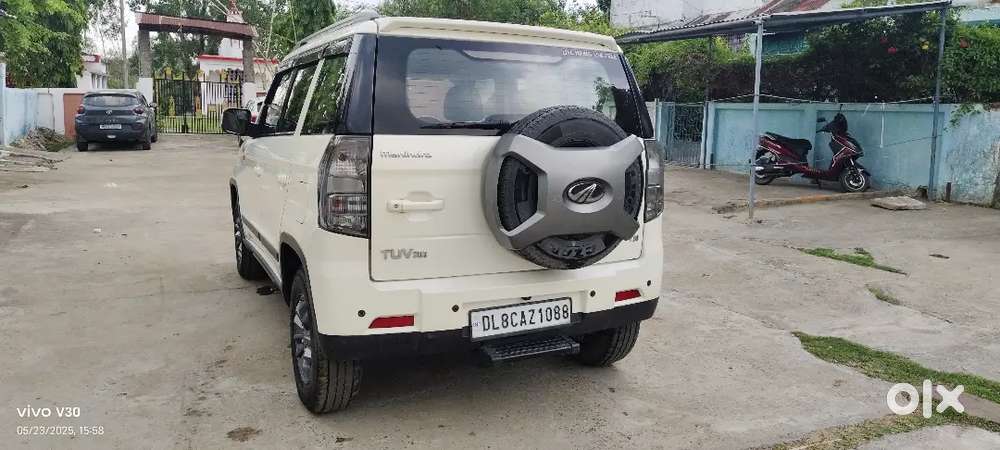 Mahindra Tuv 300 2019 Diesel Well Maintained