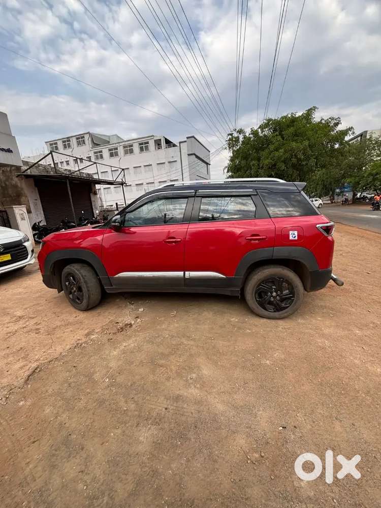 Maruti Suzuki Brezza 2024 Petrol Well Maintained