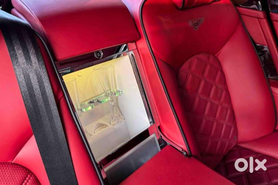 Bentley Mulsanne, 2015, Petrol