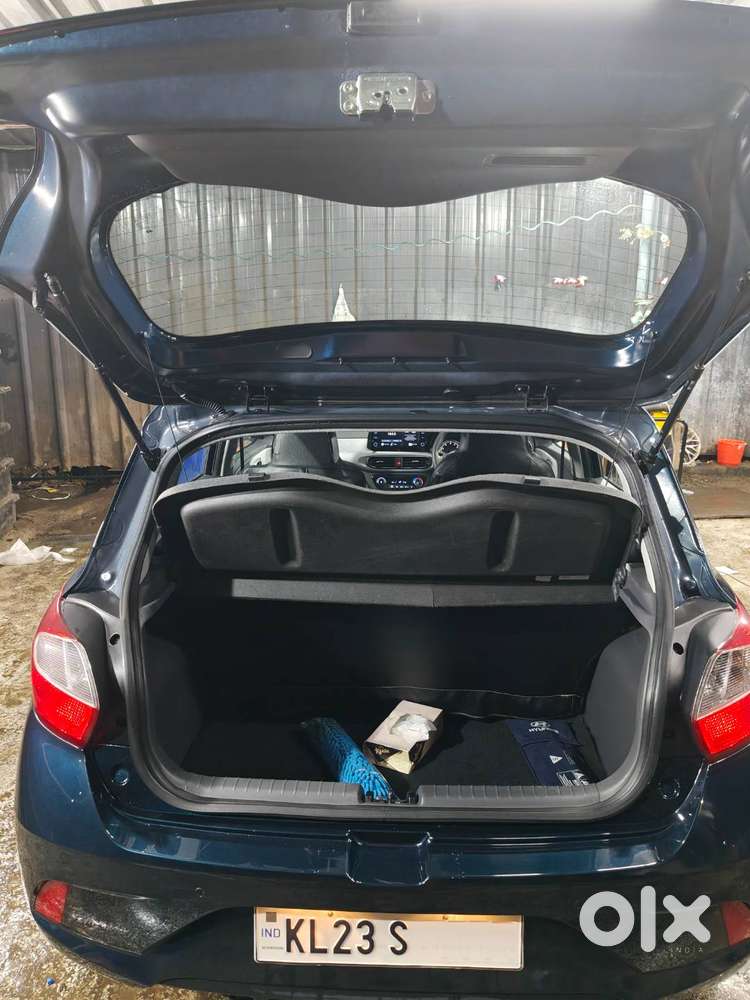 Hyundai I10 Nios 1.2 Amt Sportz-low Km  Single Lady Owner  Excellent