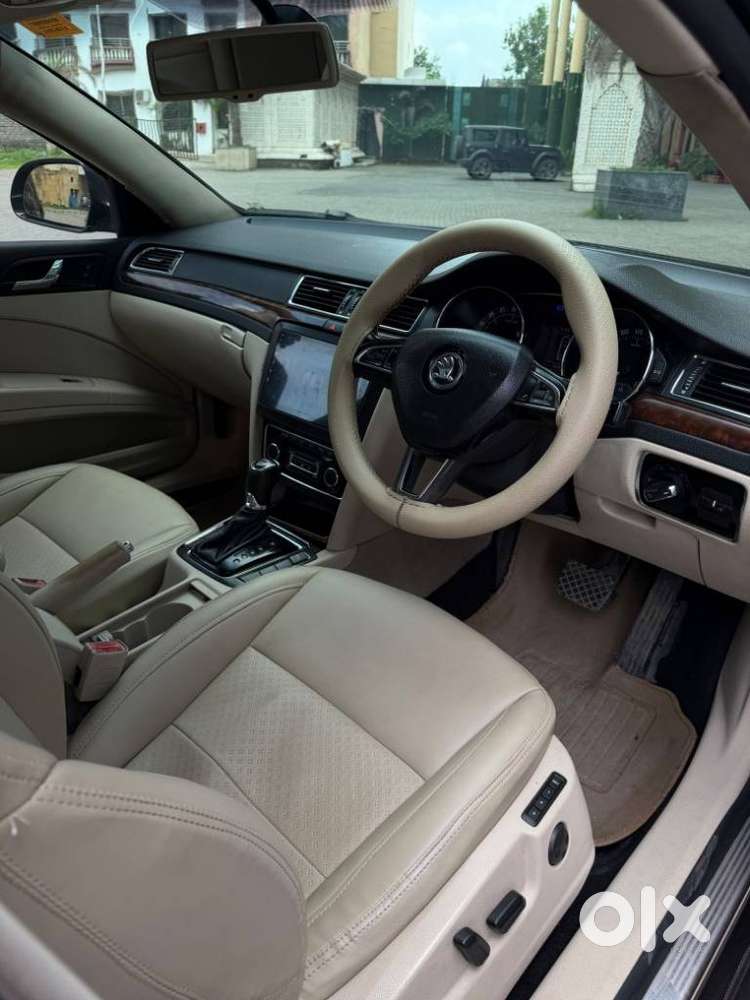 Skoda Superb Elegance Tdi 2.0 At, 2014, Diesel