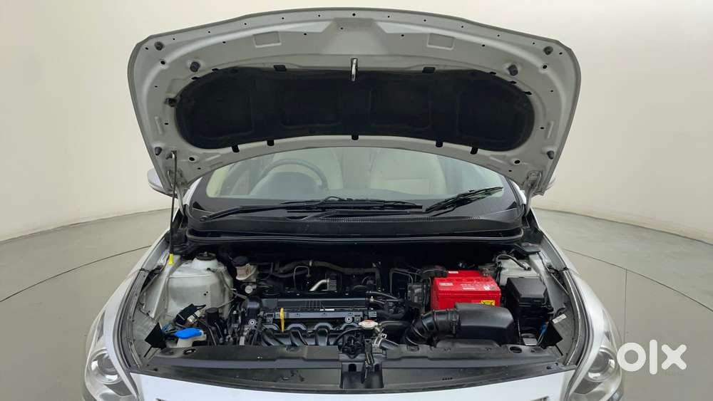 Hyundai Verna [ ] Fluidic 4s 1.6 Vtvt Sx, 2016, Petrol