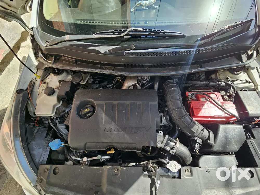 Hyundai Verna Fludic 2012 Model