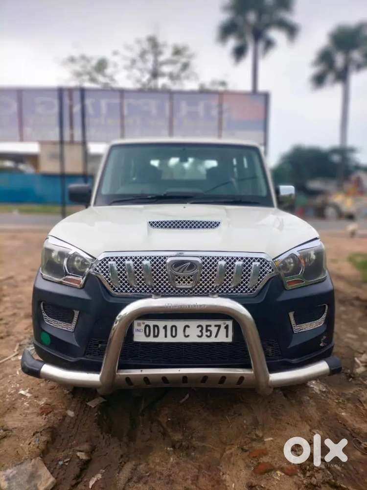 Mahindra Scorpio 2015 Diesel 000000 Km Driven