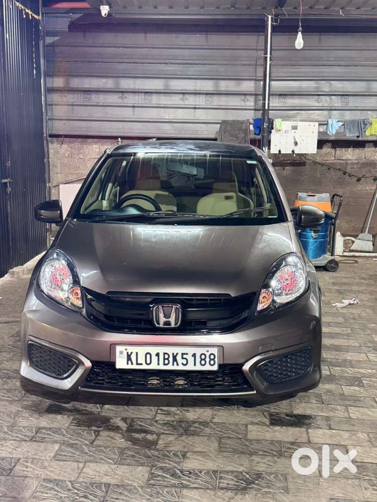 Honda Brio 2013 Petrol Well Maintained