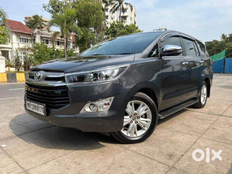 Toyota Innova Crysta 2.8 Zx At 7 Seater, 2019, Diesel