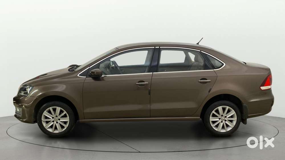 Volkswagen Vento 1.6 Highline, 2015, Petrol