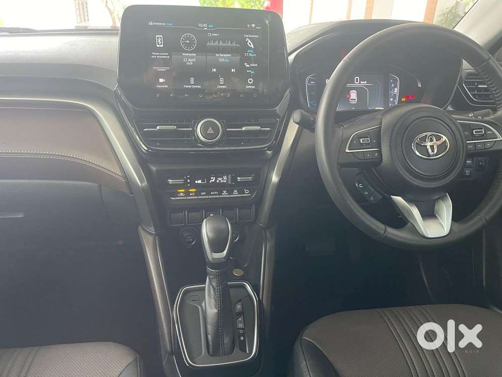 Toyota Urban Cruiser Hyryder 2025 Petrol Hybrid 2000 Km Driven