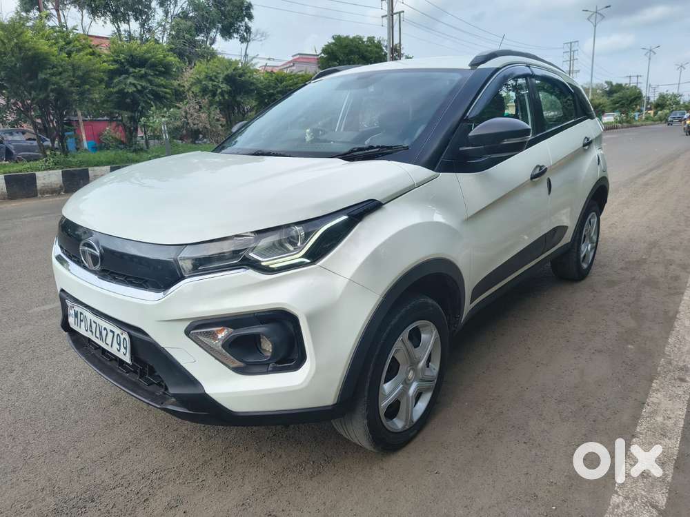 Tata Nexon 1.2 Revotron Xm (s), 2023, Diesel