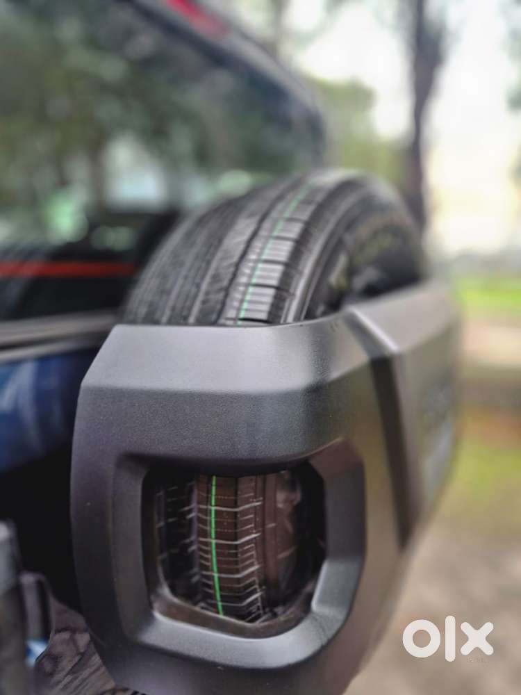 Mahindra Thar Roxx Mx5 Diesel At 2wd, 2026, Diesel