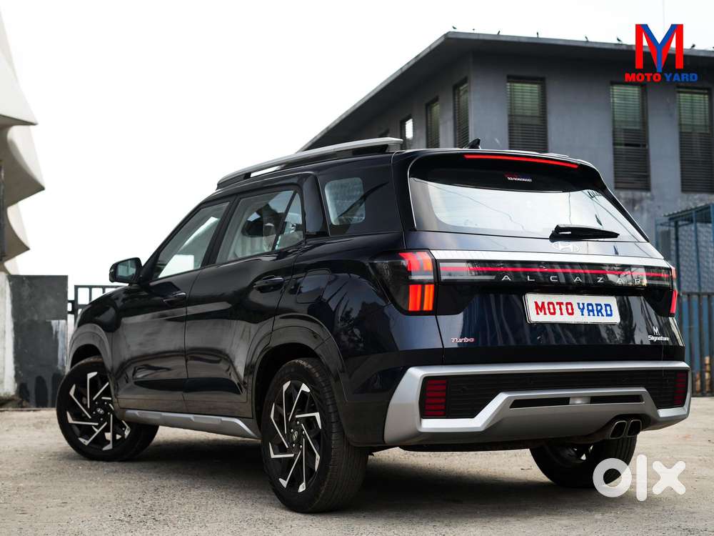 Hyundai Alcazar Signature 1.5 Petrol Dct 7str Knight, 2024, Petrol