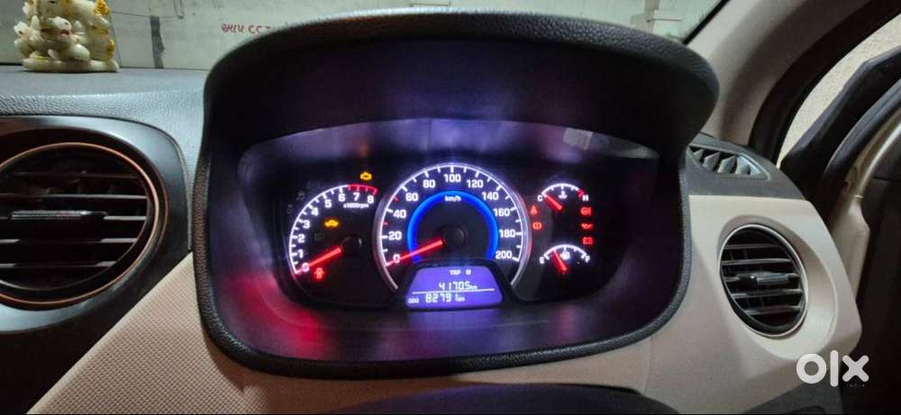 Hyundai Grand I10 2017 Cng & Hybrids Good Condition