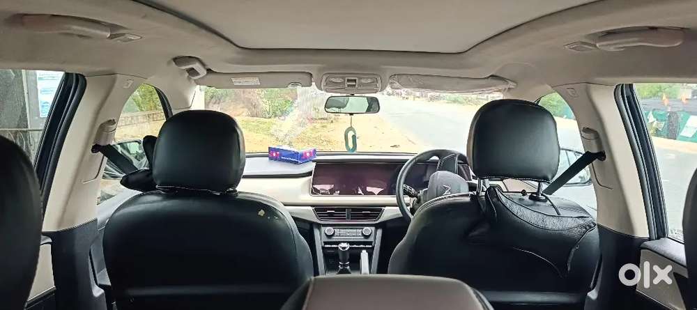 Xuv 700 Ax5 7 Seater Good Condition
