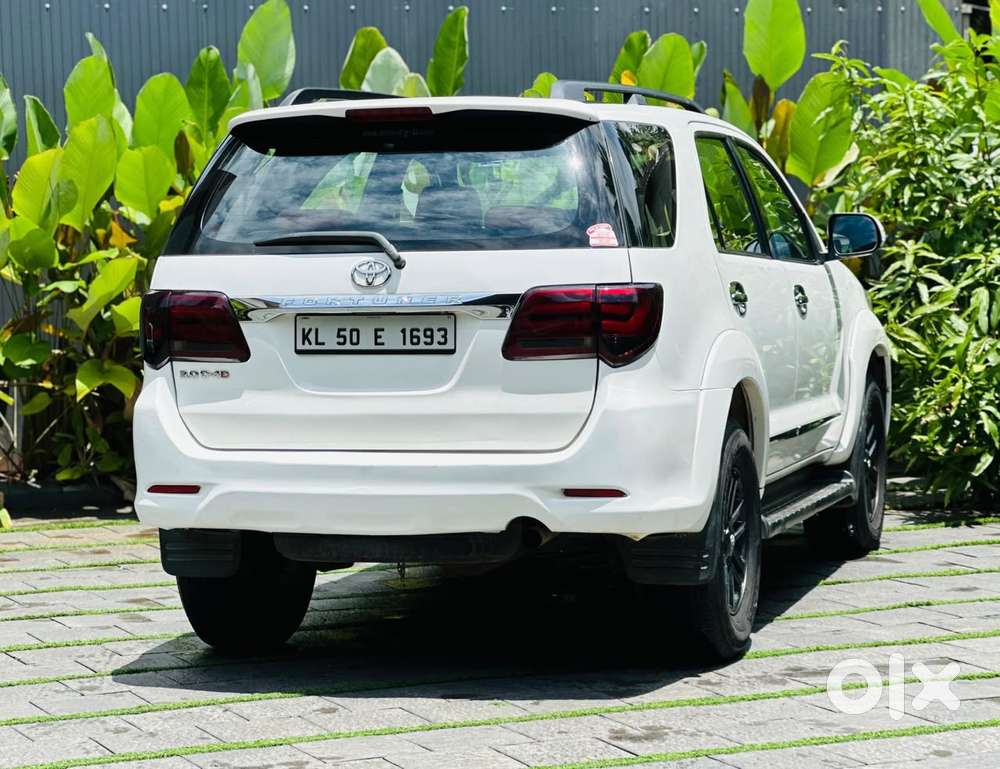 Toyota Fortuner 3.0 4x2 Automatic, 2015, Diesel