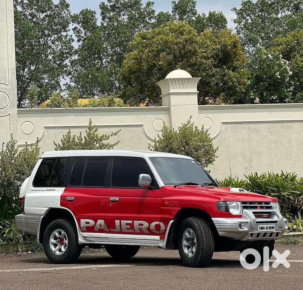 Mitsubishi Pajero Sfx 2011