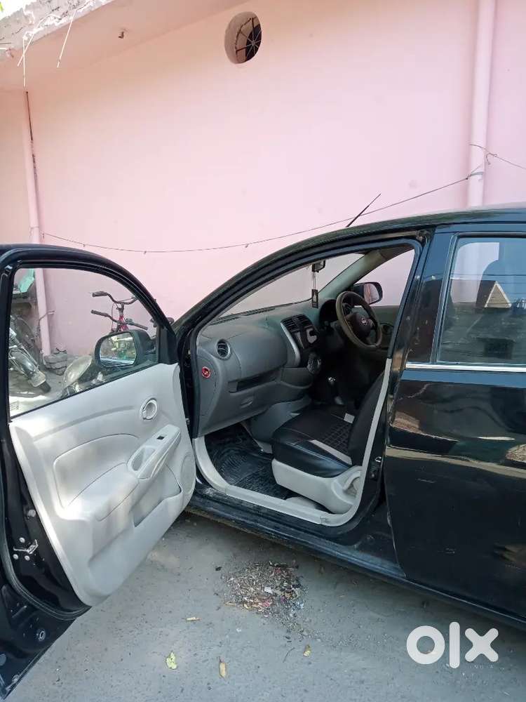 Nissan Sunny 1.5 Xl 2012