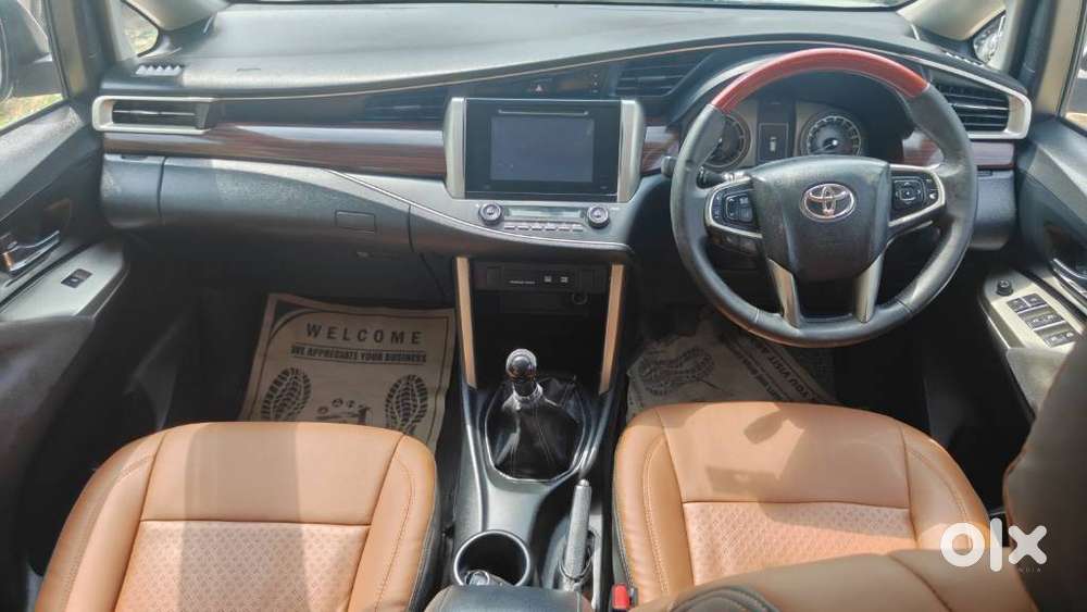 Toyota Innova Crysta 2.4 Vx Mt 8s, 2016, Diesel