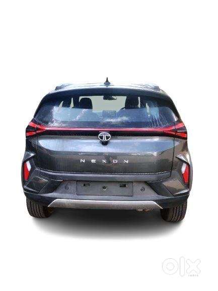 Tata Nexon Fearless 1.2 Revotron Petrol 7dca  Dt, 2023, Petrol