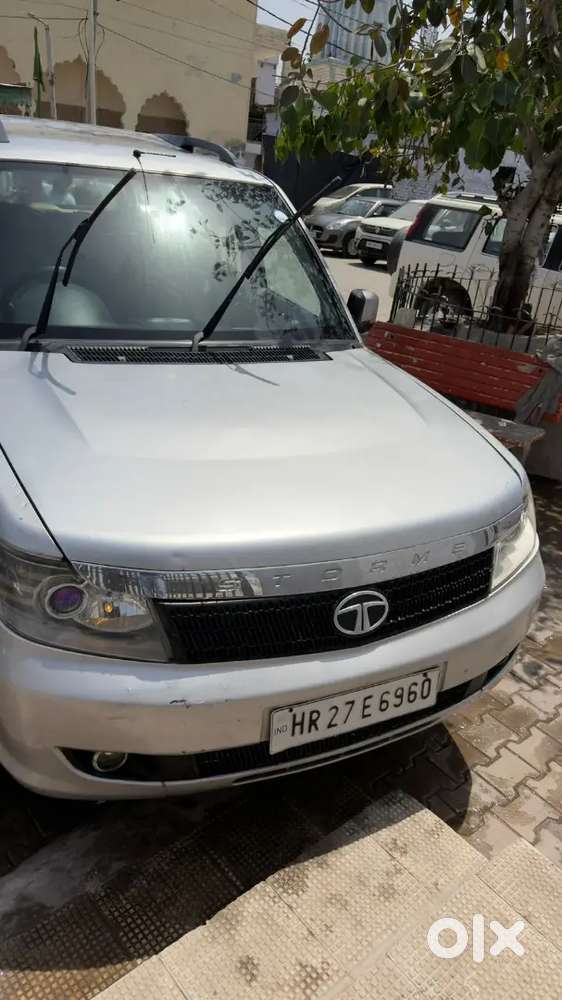 Tata Safari Storme Ex 4x2