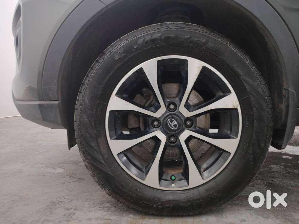 Tata Nexon 1.2 Revotron Xz Plus Dual Tone, 2020, Petrol